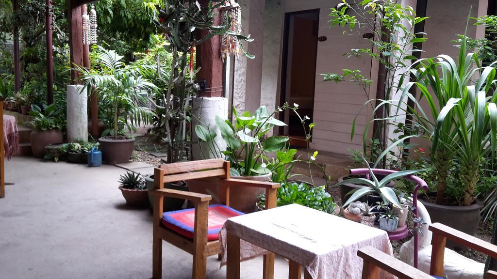 Baan Songjum Hotel Чиангмай Екстериор снимка